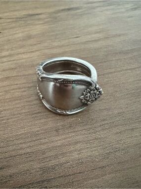 Silver Floral Spoon Ring size 8